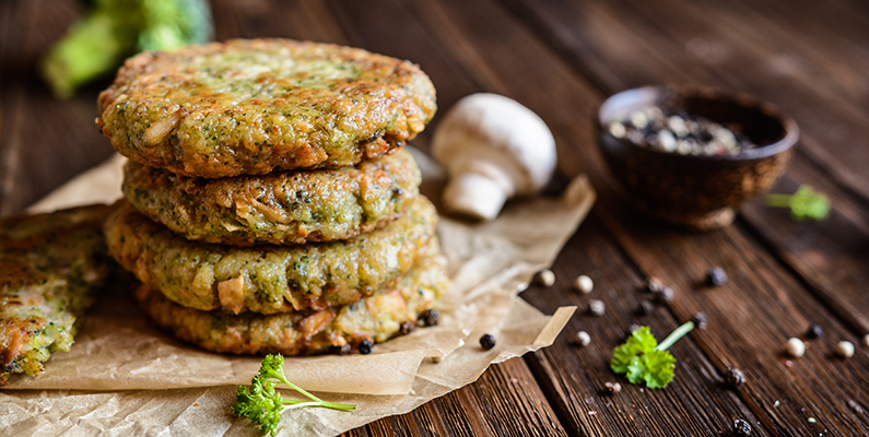 The Veggie BBQ: Mushroom & Bean Burgers