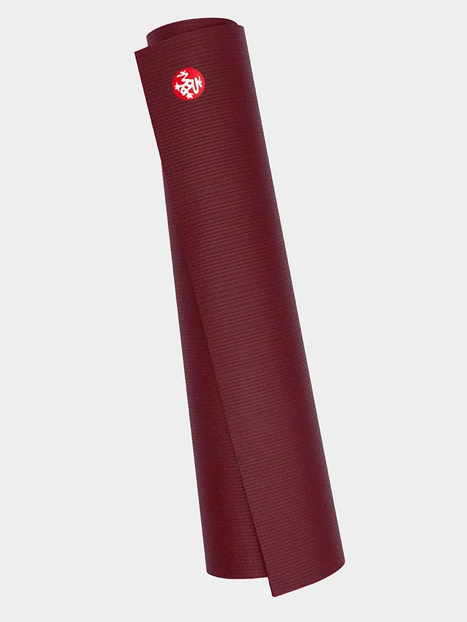 manduka PROマット 71インチ x 26インチ Manduka Pro Standard 71 Inch Yoga Mat - MoreYoga